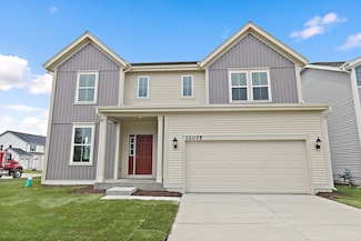 32075 Savannah Dr, Lakemoor, IL 60051