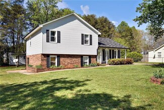 3813 Crusade Dr, Winston Salem, NC 27101
