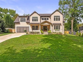 5443 Pawnee Ln, Fairway, KS 66205