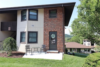 18 Hastings Ct Unit E, Jefferson Valley-Yorktown, NY 10598