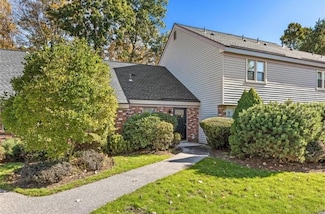 179 Heritage Hills Unit B, Somers, NY 10589