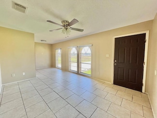 3021 Sycamore Ave, Bay City, TX 77414
