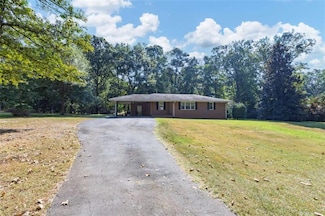 1589 Hammond Woods Cir SW, Marietta, GA 30008