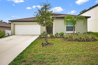 36618 Garden Wall Way, Zephyrhills, FL 33541