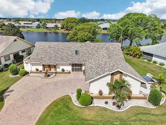 1928 E View Dr, Sun City Center, FL 33573