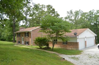 615 Pickles Ford Rd, Saint Clair, MO 63077
