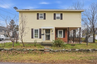 2 Wrisley St, Essex Junction, VT 05452