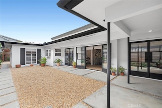 2145 Orange Ave, Costa Mesa, CA 92627