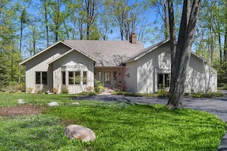 2395 Greenbriar, Harbor Springs, MI 49740