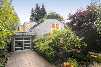 941 Addison Ave, Palo Alto, CA 94301