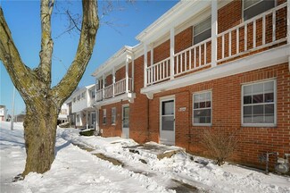 6224 E 129th St, Grandview, MO 64030