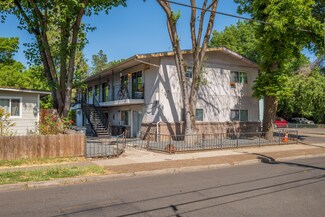 116 Cottage St, Medford, OR 97504