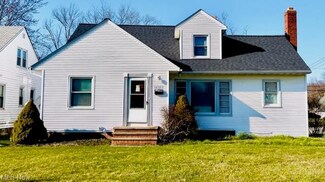 14253 Cedar Rd, Cleveland, OH 44121