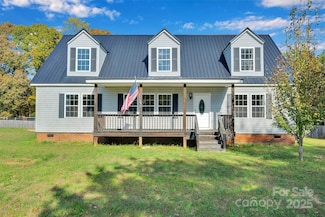 513 Weathers Creek Rd, Troutman, NC 28166
