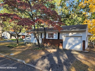1 Virginia Dr, Whiting, NJ 08759