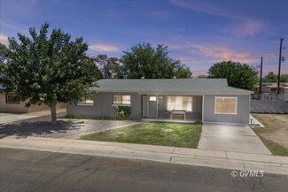 2107 S 10th Ave, Safford, AZ 85546