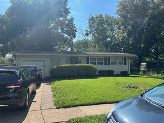 9325 Clarion Dr, Saint Louis, MO 63136