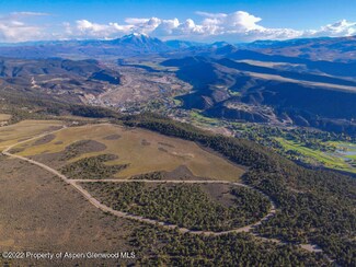 3221 Elk Springs Dr, Glenwood Springs, CO 81601