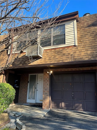 411 121st St Unit 12, College Point, NY 11356