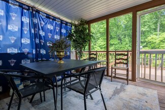 1863 Sage Meadow Ln, Clarksville, TN 37040
