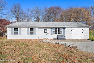 42 Brandywine Cir, Piscataway, NJ 08854