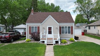 708 14th Ave SW, Austin, MN 55912