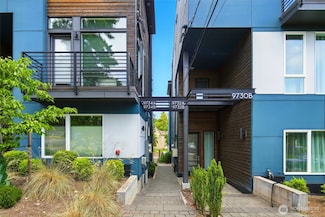 9732 Woodlawn Ave N Unit A, Seattle, WA 98103