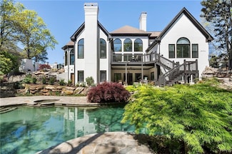 1015 Bedford Gardens Dr, Alpharetta, GA 30022