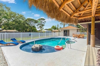 2550 SE Calais St, Port Saint Lucie, FL 34952