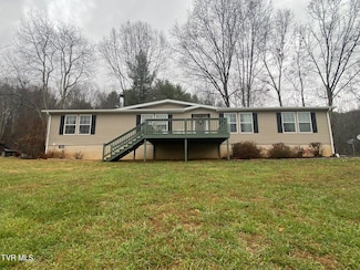 9267 Lesterfield Ln, Glade Spring, VA 24340
