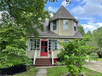 215 E Elm St, Kent, OH 44240