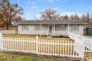 1200 Academy St, Eldorado, IL 62930