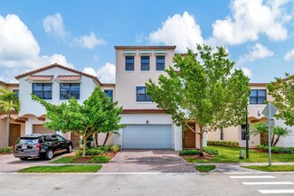 137 NW 209th Ln, Pembroke Pines, FL 33029