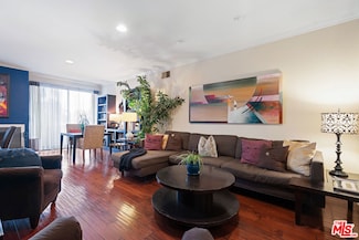 8642 Gregory Way Unit 202, Los Angeles, CA 90035