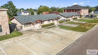 604 W 6th St Unit 8-9, Los Fresnos, TX 78566