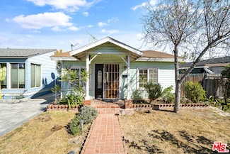 12134 Oxford Ave, Hawthorne, CA 90250