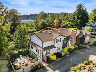 10022 NE 110th St, Kirkland, WA 98033