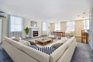 301 Lincoln Ave Unit 4, Saugus, MA 01906