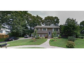 20 Jeri Lynn Cir, Warwick, RI 02886