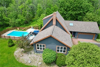 4009 Thomas Rd, Cazenovia, NY 13035
