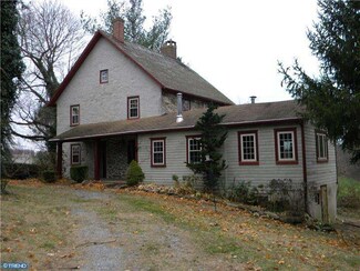 858 Glenville Rd, Cochranville, PA 19330