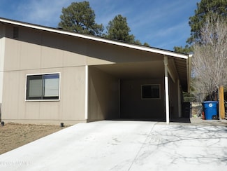 6707 N Snowflake Dr, Flagstaff, AZ 86004