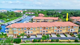 1513 Wharfside Dr Unit 1513, Tarpon Springs, FL 34689