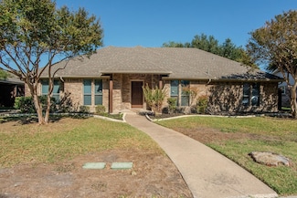 2113 Goldenrod Dr, Richardson, TX 75081