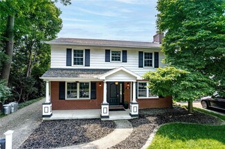 52 Spirea Dr, Dayton, OH 45419