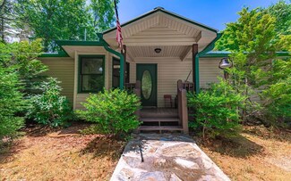 160 W Overbend Trail, Blue Ridge, GA 30513