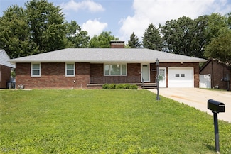 1322 Westover Dr SE, Warren, OH 44484