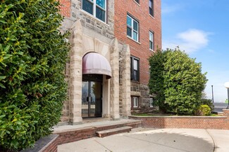 7435 Blvd E Unit 43, North Bergen, NJ 07047