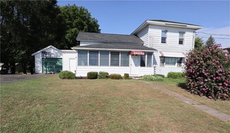 1453 S Main St, Savannah, NY 13146