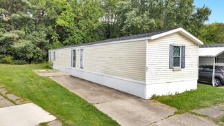 1166 Lafayette Rd, Medina, OH 44256